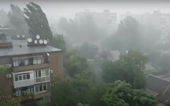 Ливень в Запорожье,дожди с грозами в Украине,ливень и сильный ветер в Запорожье
