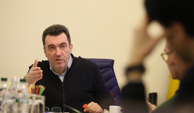 алексей данилов