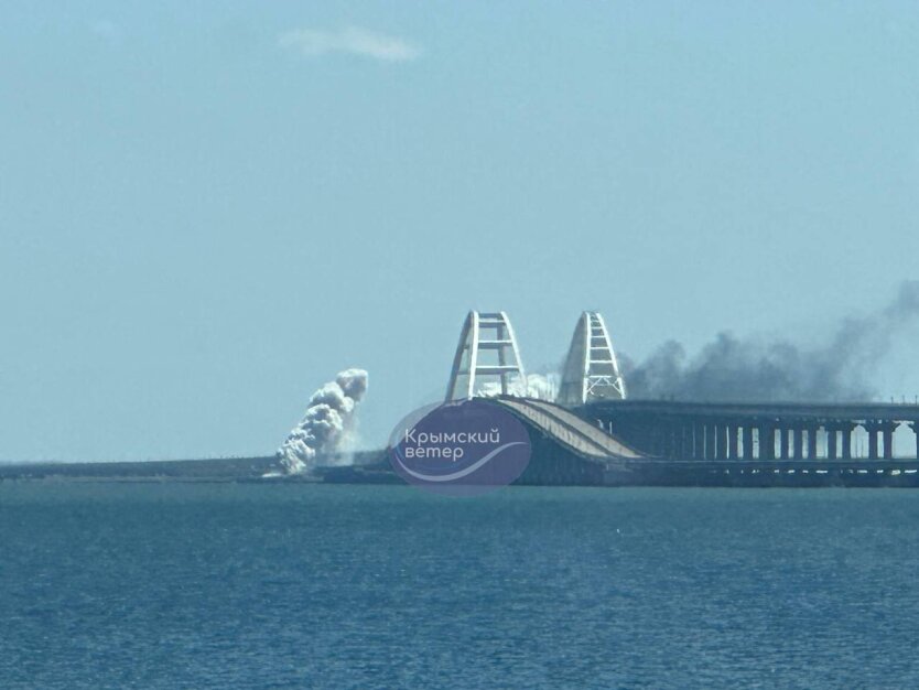 З'явилися перші кадри "бавовни" на Кримському мості