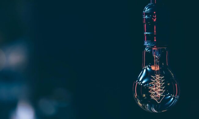 Тарифы на свет / Фото: Freepik