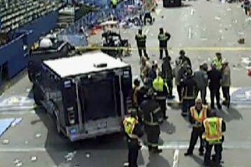 В Бостоне прогремели два взрыва. Погибло не менее трех человек