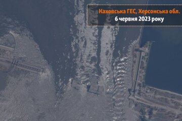 Разрушение Каховской ГЭС, спутниковый снимок