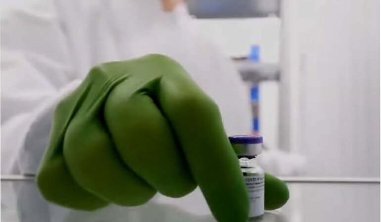 Вакцина против коронавируса, Денис Шмыгаль, Вакцинация в Украине