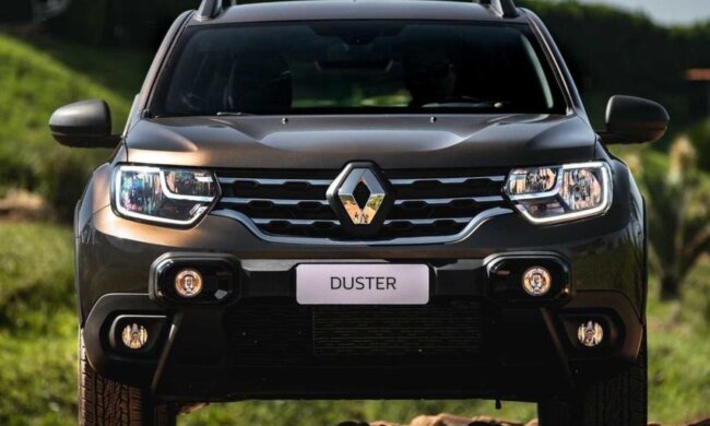 RENAULT Duster