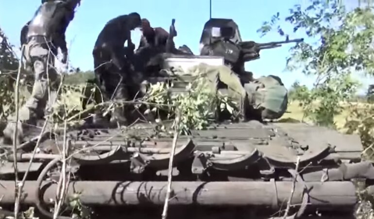 Военнослужащие вооруженных сил России на Донбассе