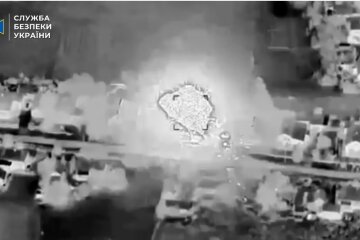 Сили безпілотних систем уразили 5 підстанцій в РФ, а СБУ вдарила по ворожих складах і базах