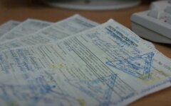 Украинцам разъяснили нюансы выплат больничных и зарплат на самоизоляции