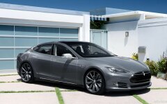 tesla-divulga-video-supercarro-movido-eletricidade-autonomo_album