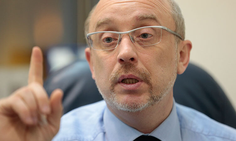 алексей резников