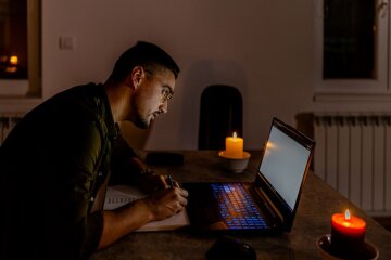 Відключення світла в Україні / Фото: Getty Images