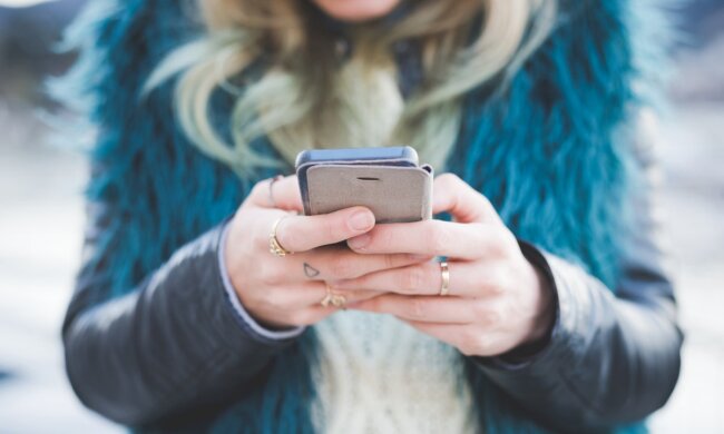 Смартфон, мобільний зв'язок