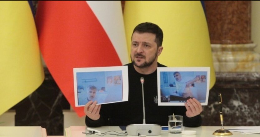 Владимир Зеленский с фото Саакашвили