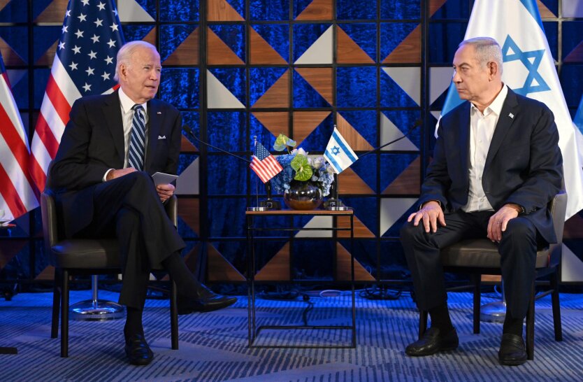 В Белом доме отказались комментировать разговор Нетаньяху с Байденом