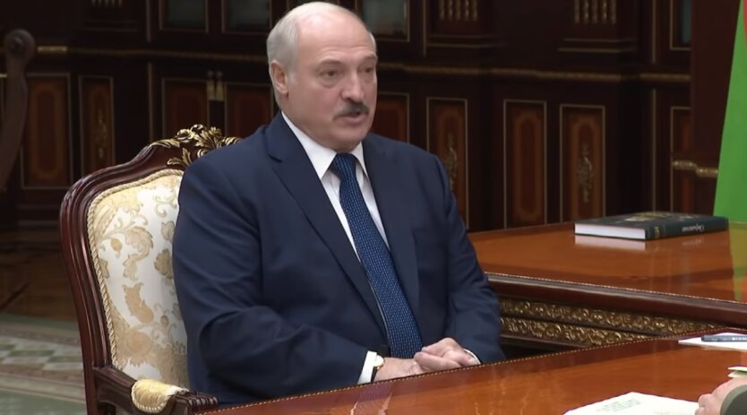 Александр Лукашенко, конституция Беларуси, изменения