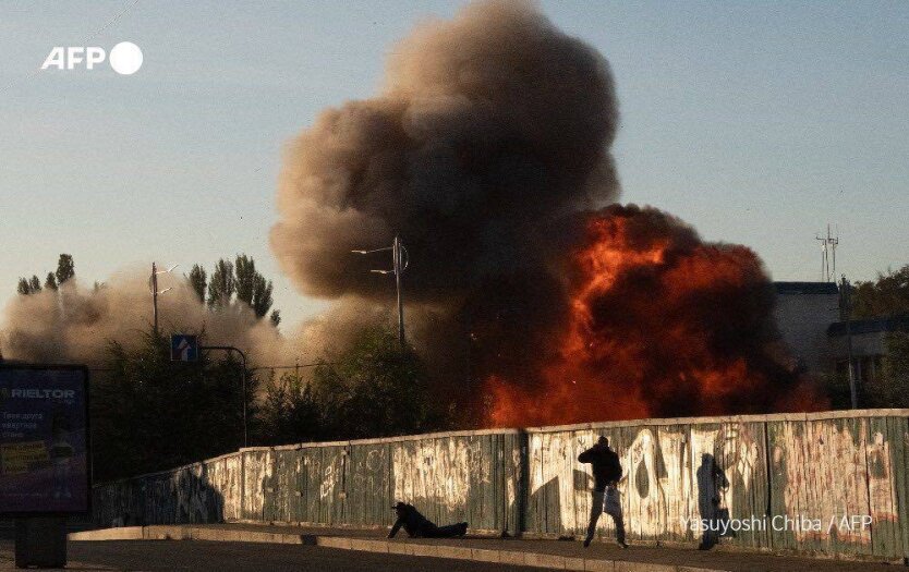 Атака на Киев дронами-камикадзе / Фото: фотографа AFP