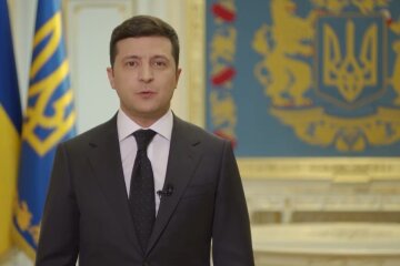 "Умоляем вас": Зеленский обратился к украинцам