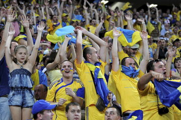 фанаты украина футбол