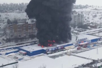 "Эпицентр" в Первомайске загорелся из-за поджога
