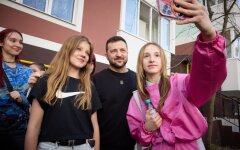 Владимир Зеленский в Ирпене