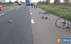 фура велосипедисты