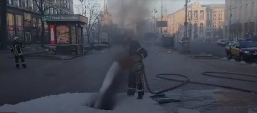 пожар в центре Киева, происшествие в центре Киева, пожар в столице, чп