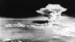ядерная бомбардировка Хиросимы