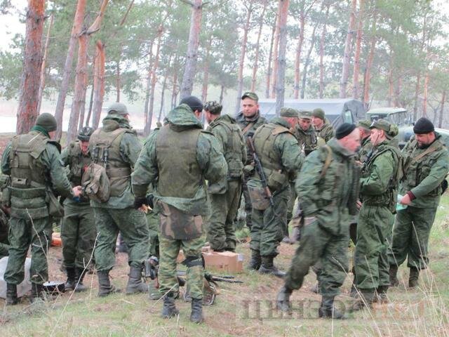 Идентифицированы боевики и военные РФ, взятые в плен и уничтоженные под Желобком, - контрразведка СБУ 13