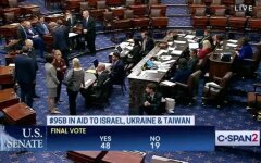 Сенат США підтримав виділення фінансової допомоги для України, але проходження у Палаті представників під питанням