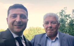 Зеленский отдает власть без боя, - Романенко
