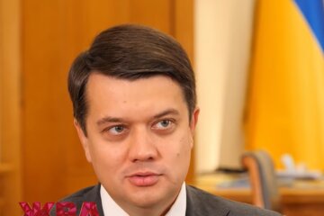 Дмитрий Разумков, взятки в Кабмине, голосование