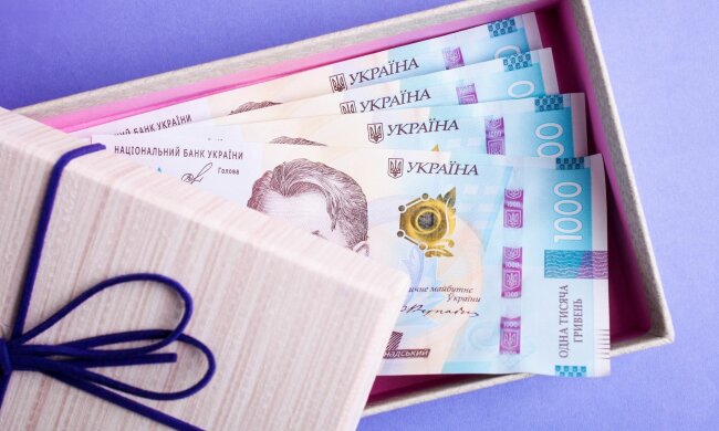 Налоги в Украине, налог на подарки, налог на деньги на карту