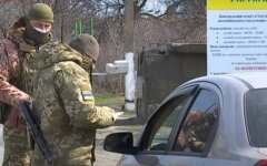 Линия разграничения на Донбассе,КПП на границе ОРДЛО,КПП "Еленовка",Станица Луганская