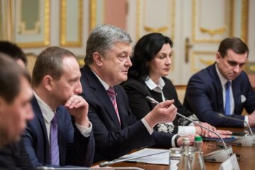 Петр Порошенко