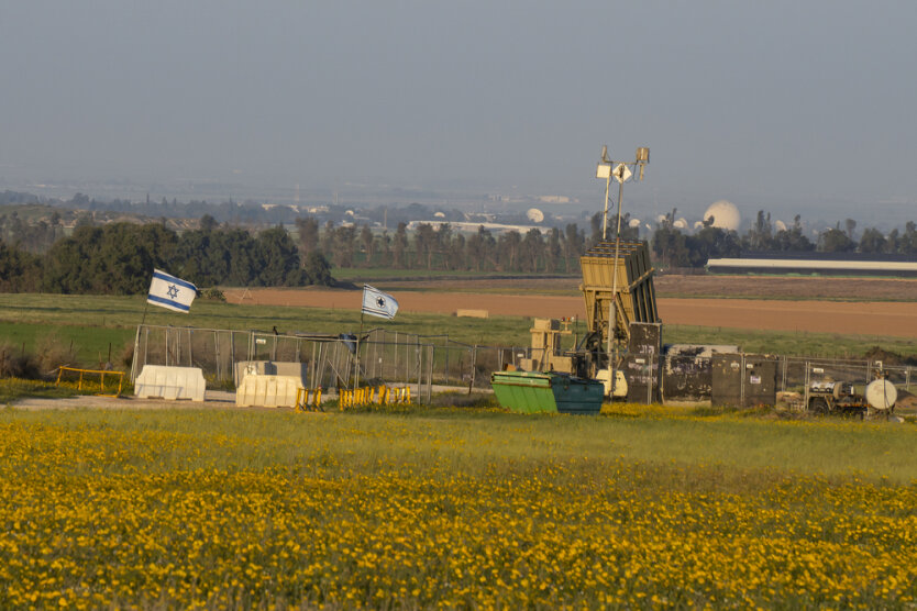 Противоракетная система "Железный купол" в районе Негева, Израиль