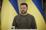 Зеленский вручил сертификаты на квартиры Героям Украины и их семьям