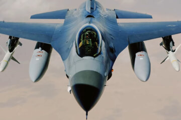 F-16, винищувач