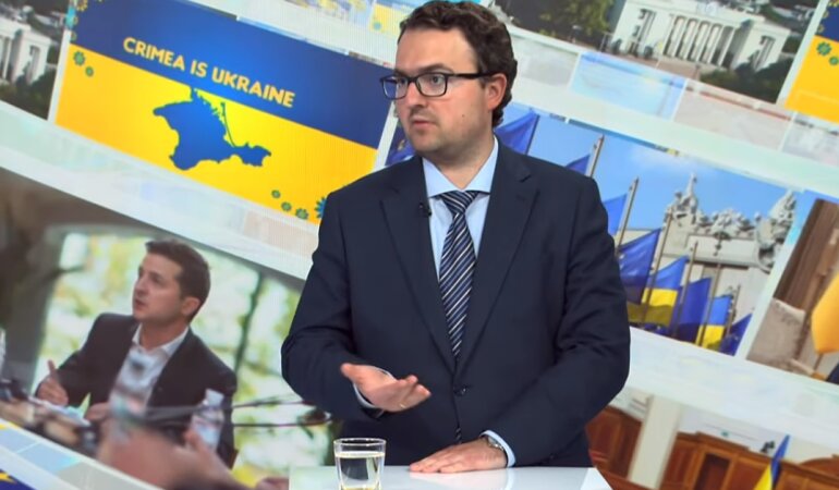 Постоянный представитель президента Украины в Автономной Республике Крым Антон Кориневич