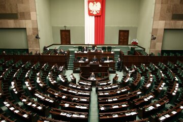 Сенат Польши, вступление Украины в ЕС, вторжение РФ в Украину