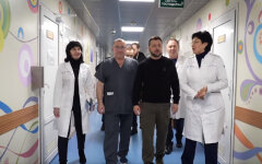 Борються з тяжкою хворобою: Зеленський у Всесвітній день боротьби з раком зустрівся з маленькими пацієнтами
