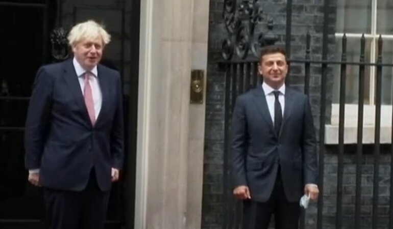 Владимир Зеленский, Великобритания, Офис президента