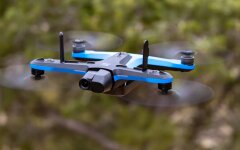 Дрон Skydio