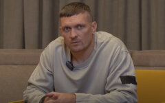 Александр Усик