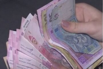 Доплати до пенсій в Україні