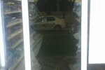 В Киеве вор выпрыгнул из окна магазина