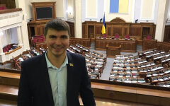 Антон Поляков1