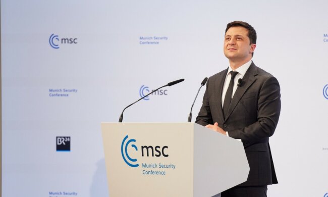 Владимир Зеленский выступает на 58-й Мюнхенской конференции по безопасности