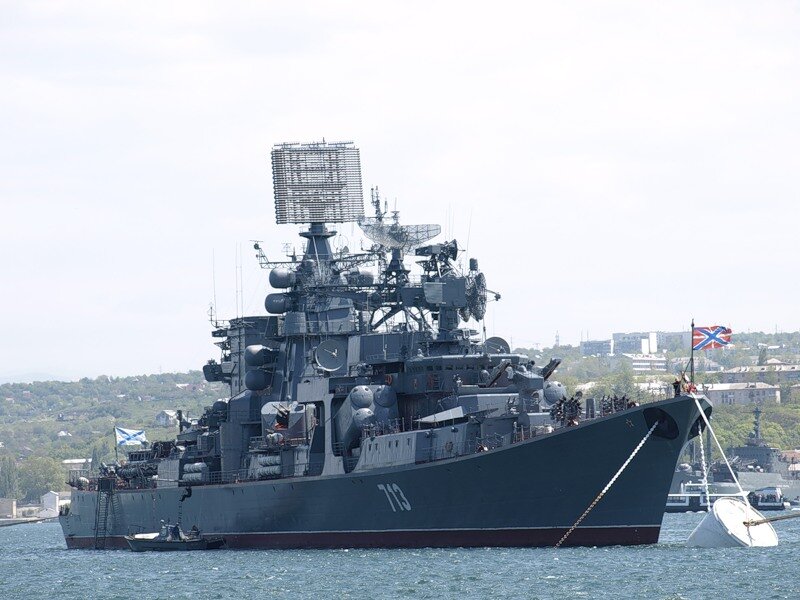 Черноморский флот заправляется не в Украине, экономя $5 млн на налогах