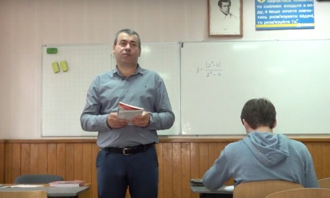 Зарплаты учителей в Украине