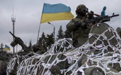 7-Ukrainian-military-AP