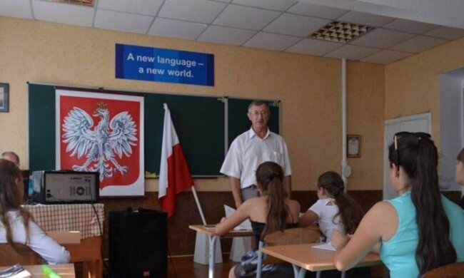 Школа у Польщі
